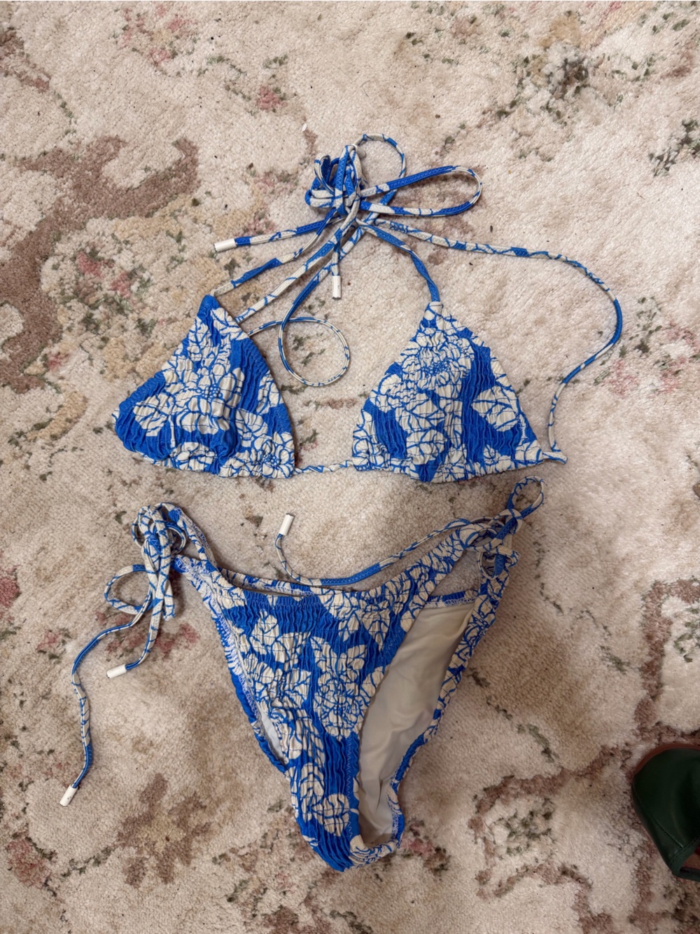 triangl swimwear Blue & White Floral String Bikini